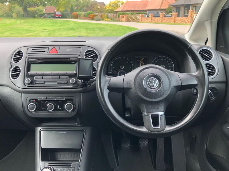 VOLKSWAGEN GOLF PLUS