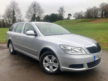 SKODA OCTAVIA 1.6 TDI SE Euro 5 5dr