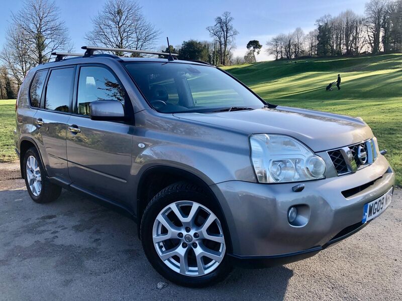 NISSAN X-TRAIL