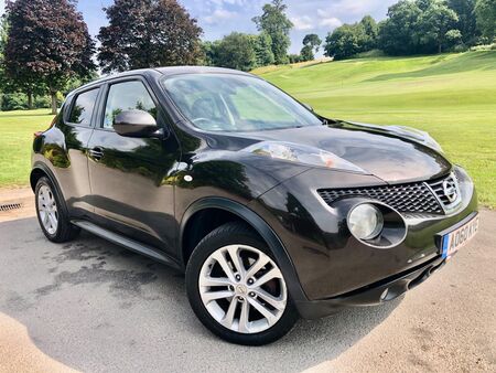 NISSAN JUKE 1.6 DIG-T Tekna CVT 4WD Euro 5 5dr