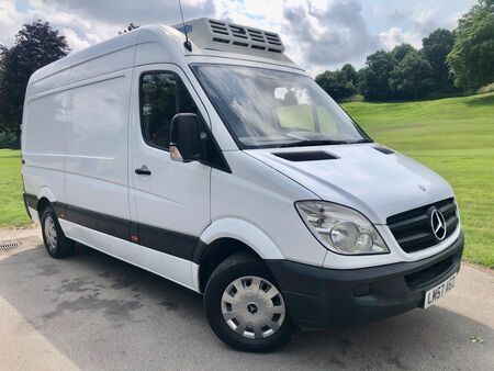 MERCEDES-BENZ SPRINTER 2.1 209 CDi RWD L2 5dr