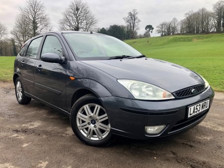 FORD FOCUS 1.6i 16v Ghia 5dr