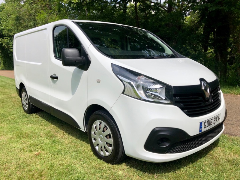 RENAULT TRAFIC