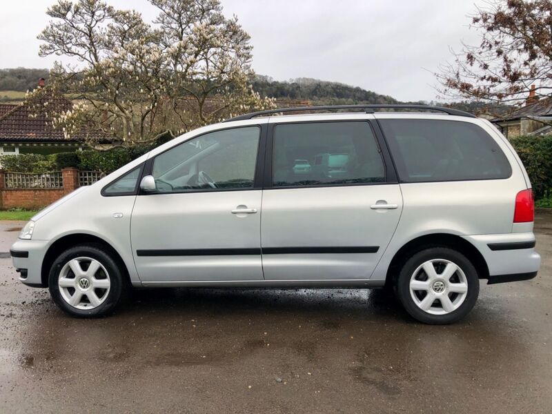 VOLKSWAGEN SHARAN