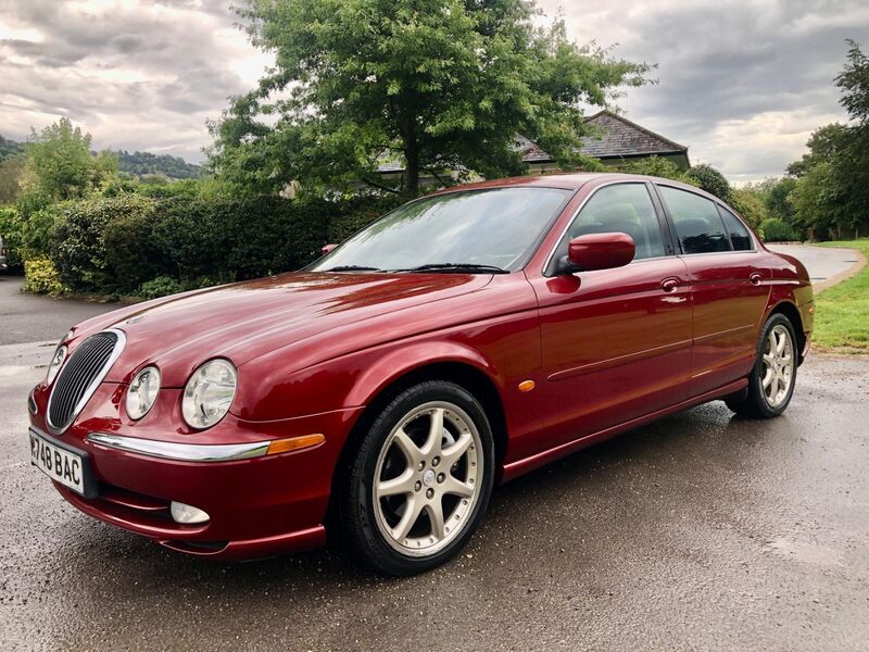 JAGUAR S-TYPE